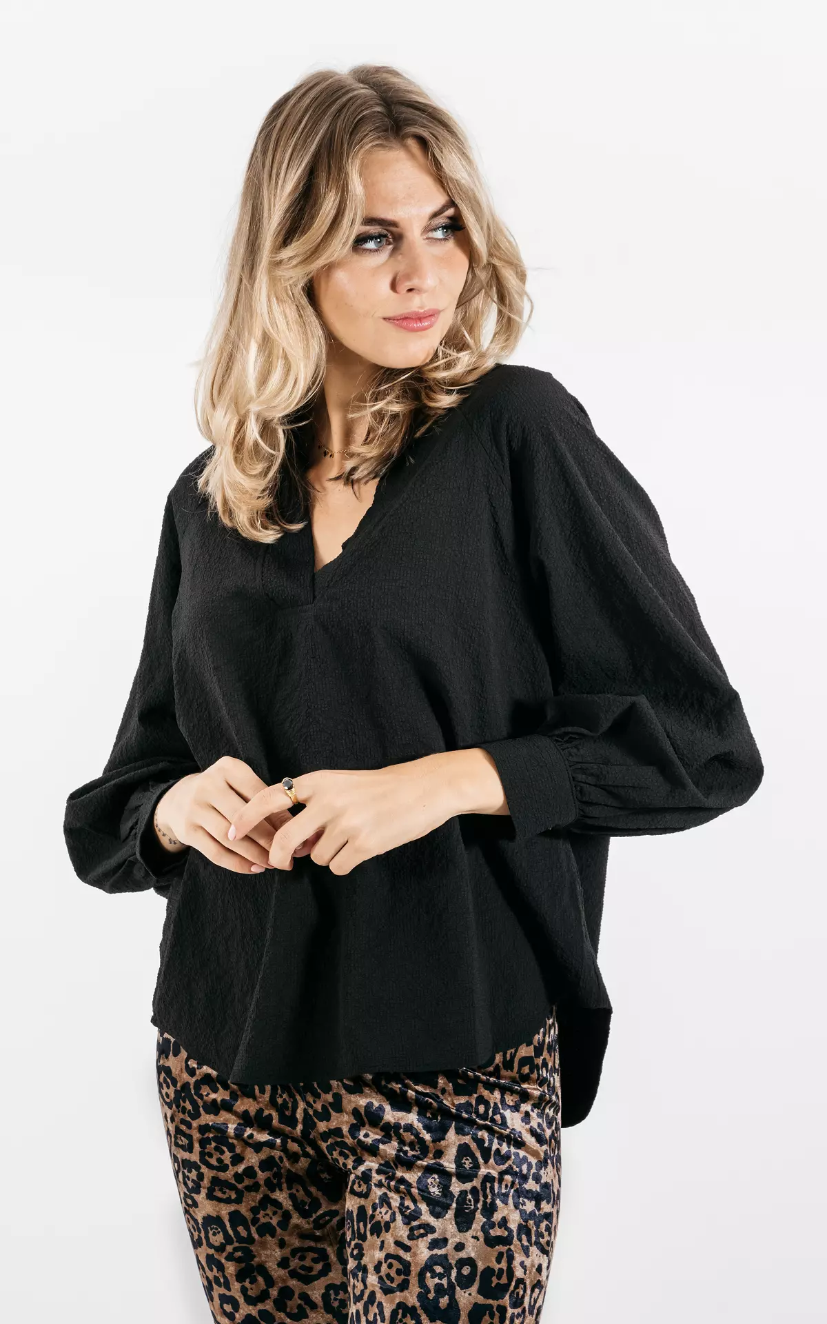 Blouse Met V Hals Guts Gusto Gutsgusto