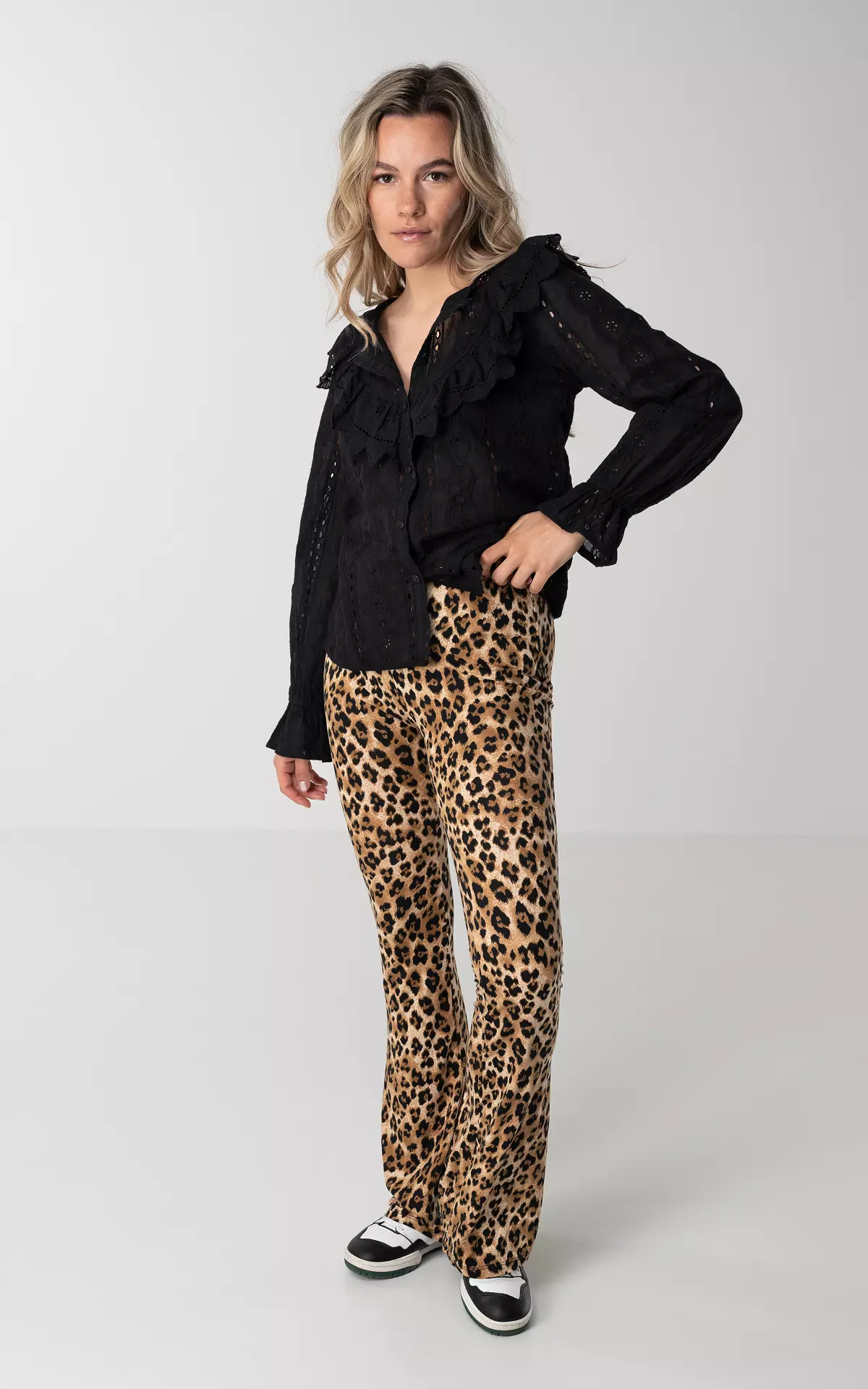 Flared Broek Met Leopard Print Guts Gusto