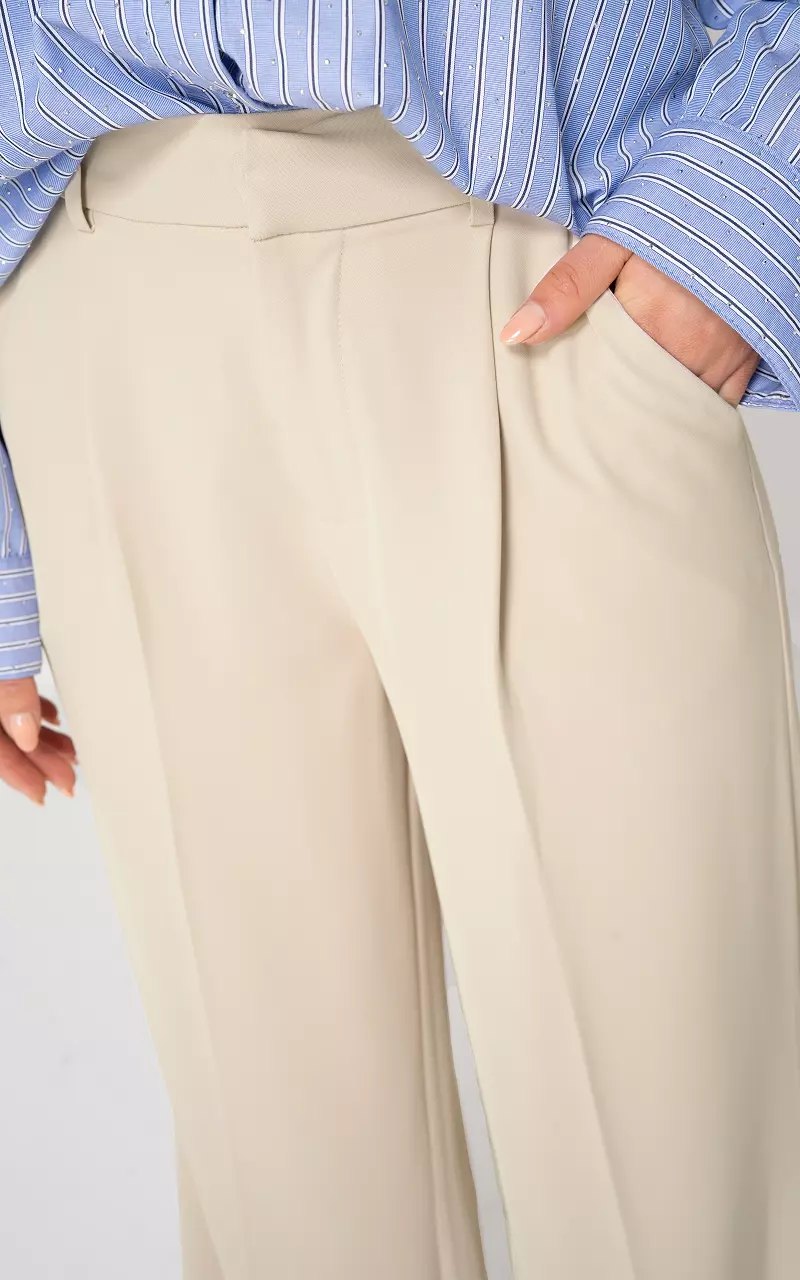 Straight fit trousers Beige