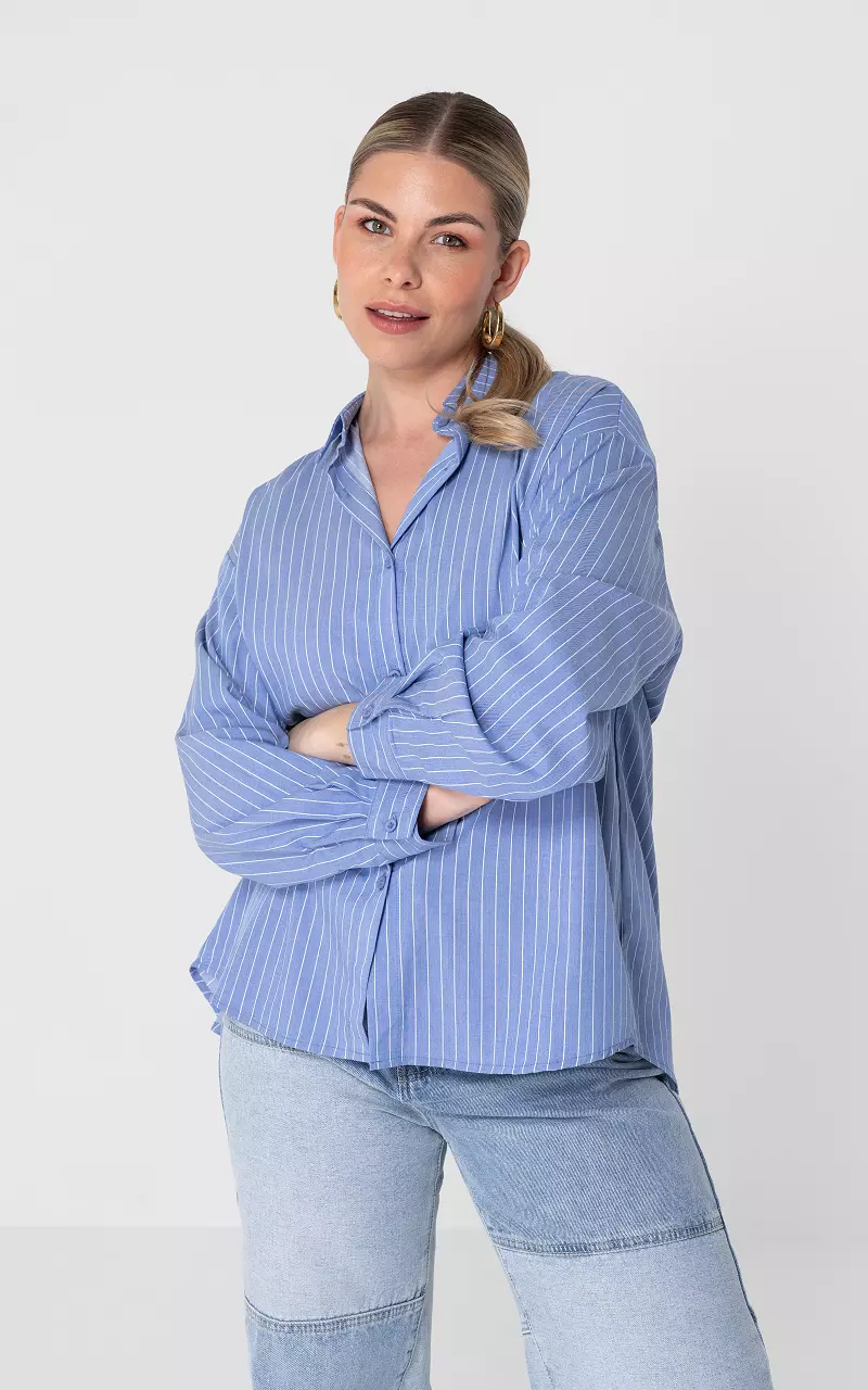 Blouse with buttons Blue White