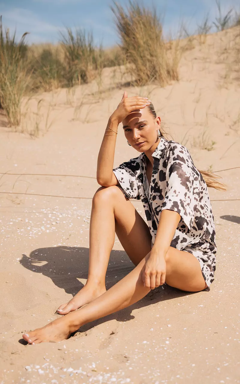 Blouse with buttons White Dark Brown