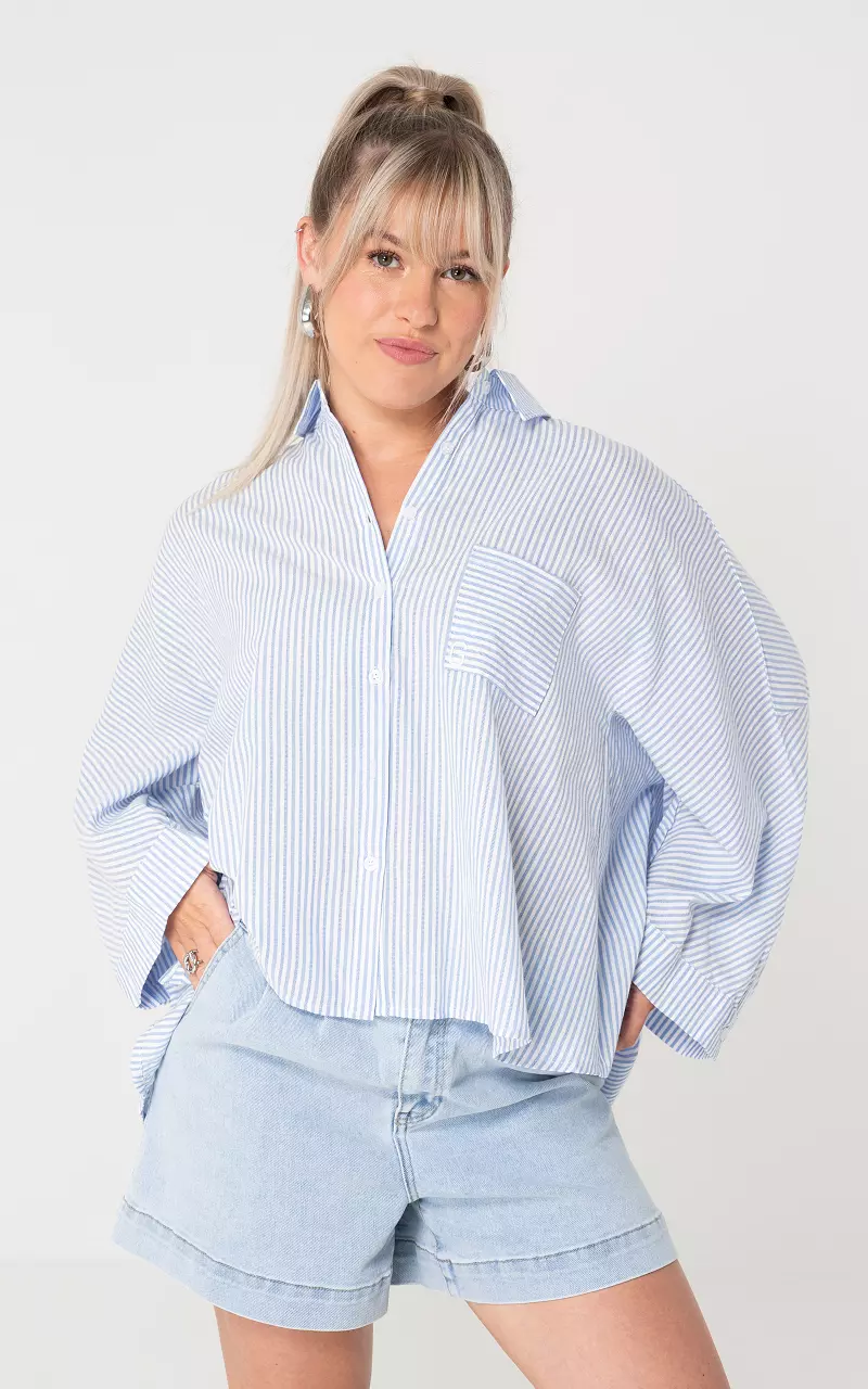 Oversized Bluse Weiß Hellblau