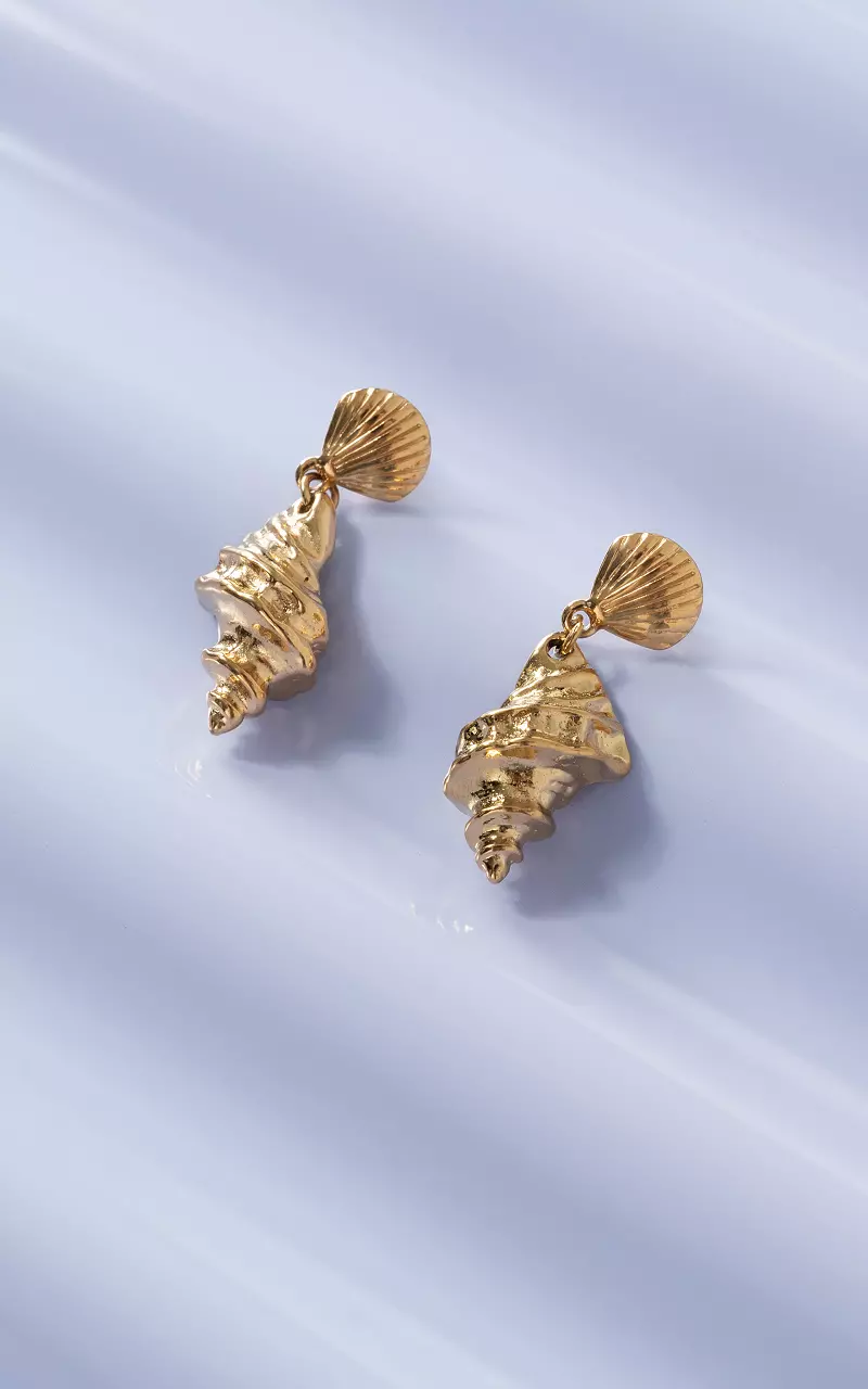 Ohrringe mit Muscheln Gold