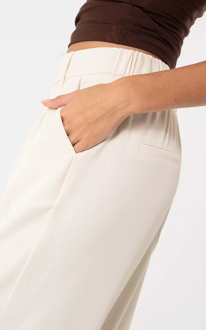 Straight fit trousers Cream