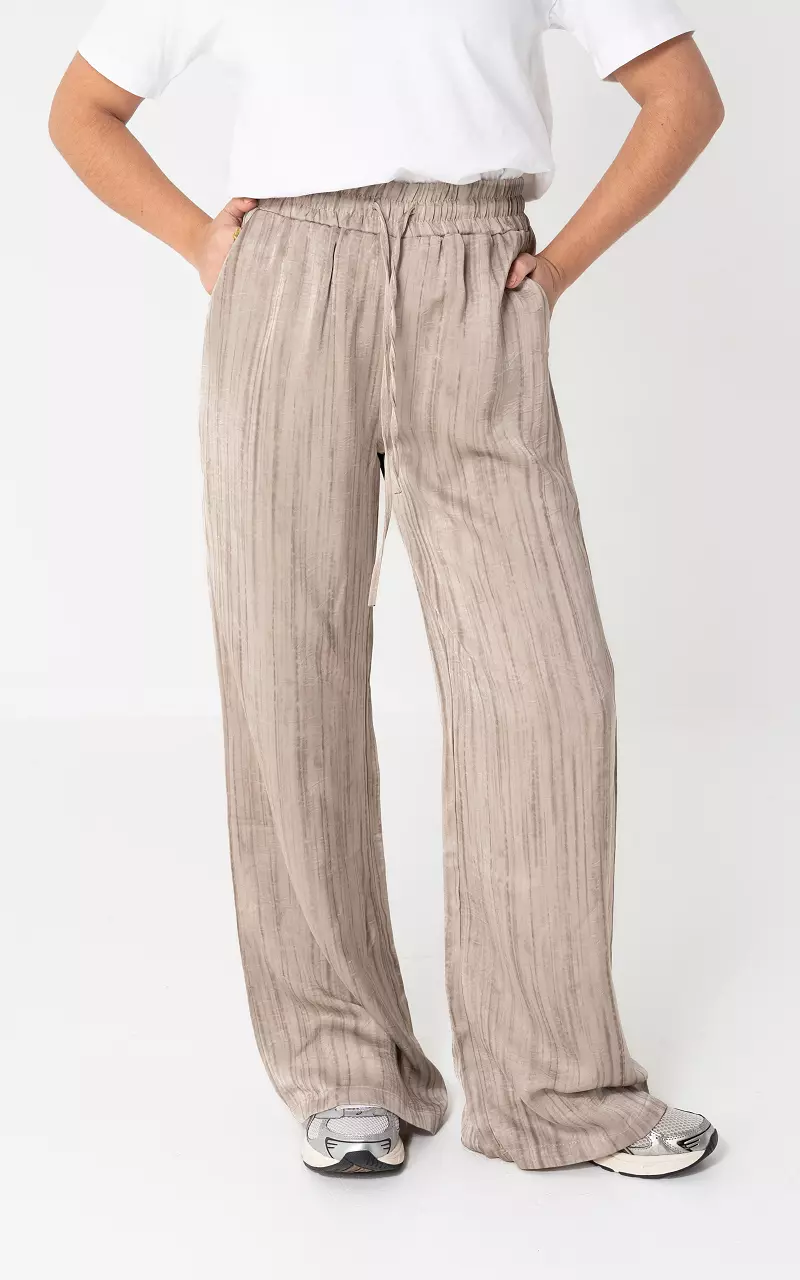 Trousers with side pockets Beige