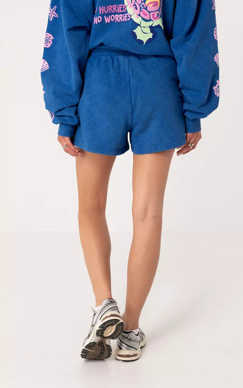 Shorts with embroidered print Blue