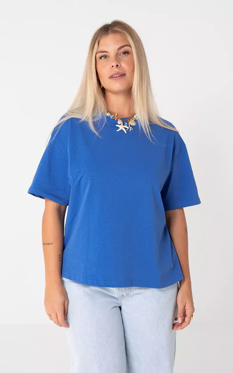 Basic t-shirt with round neck Blue