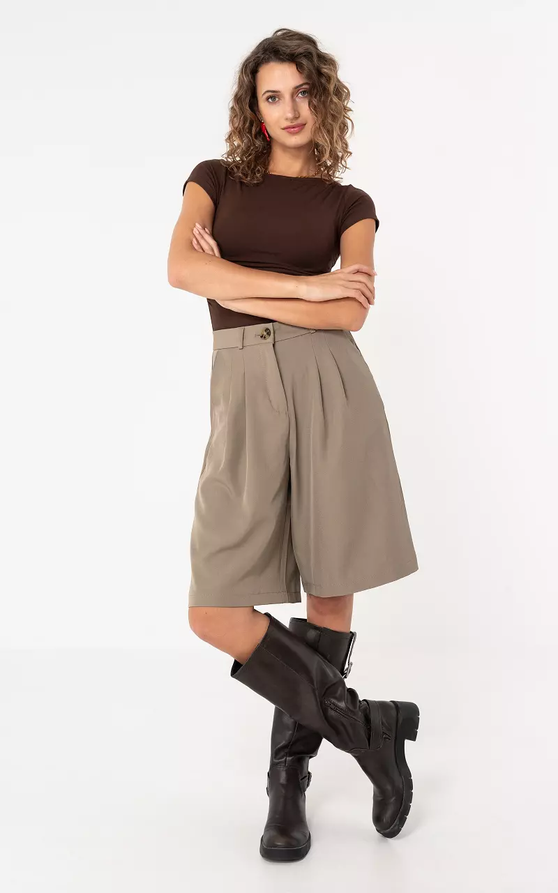 Wide leg short Beige