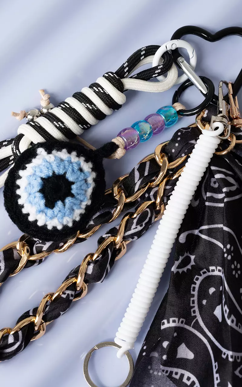 Bag pendant Black White