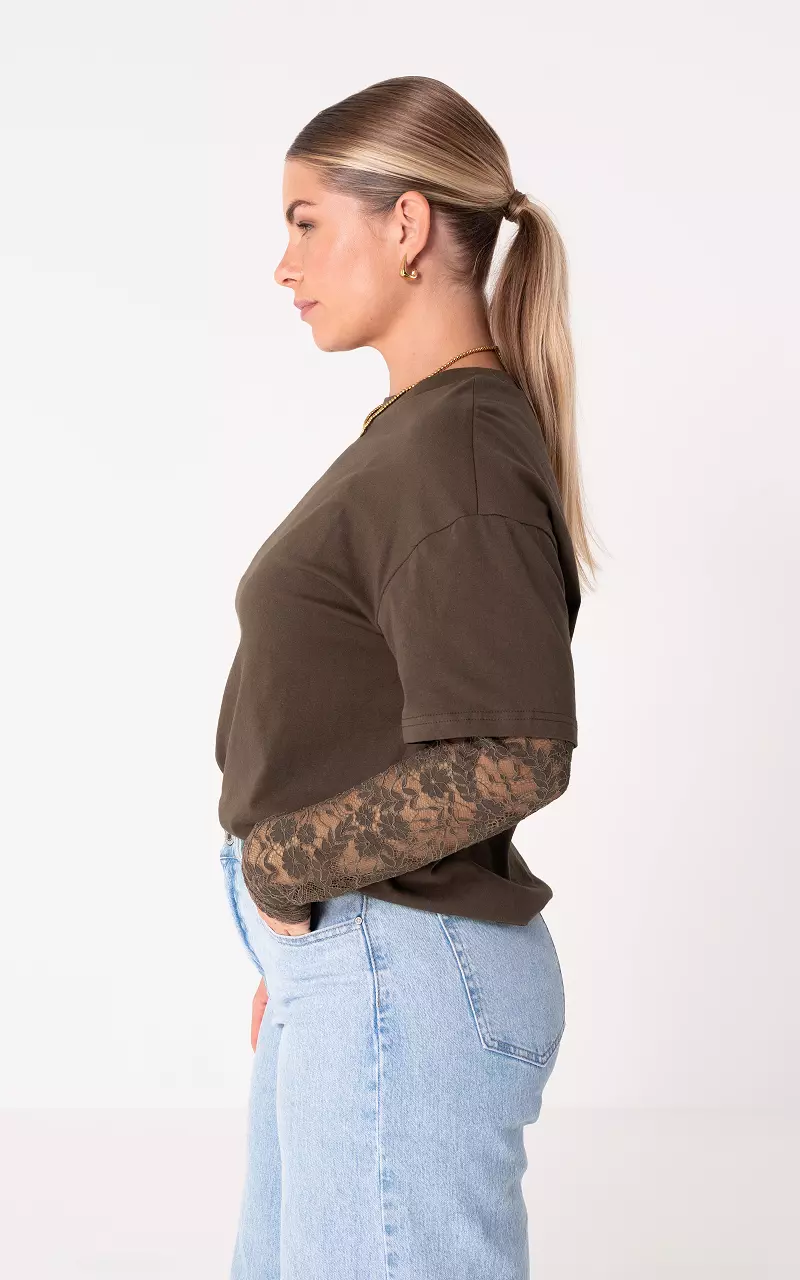 Shirt with lace Brown