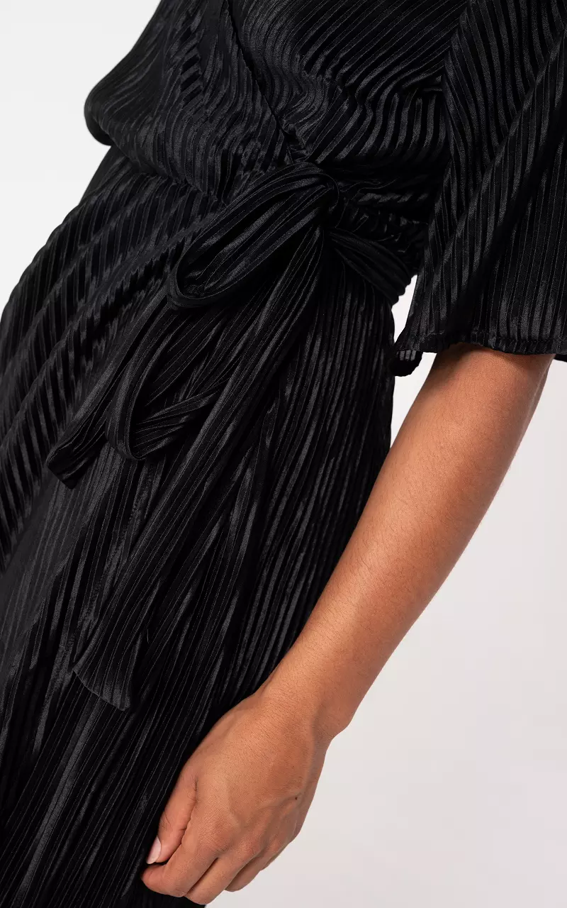 Plissé overslag jurk Zwart
