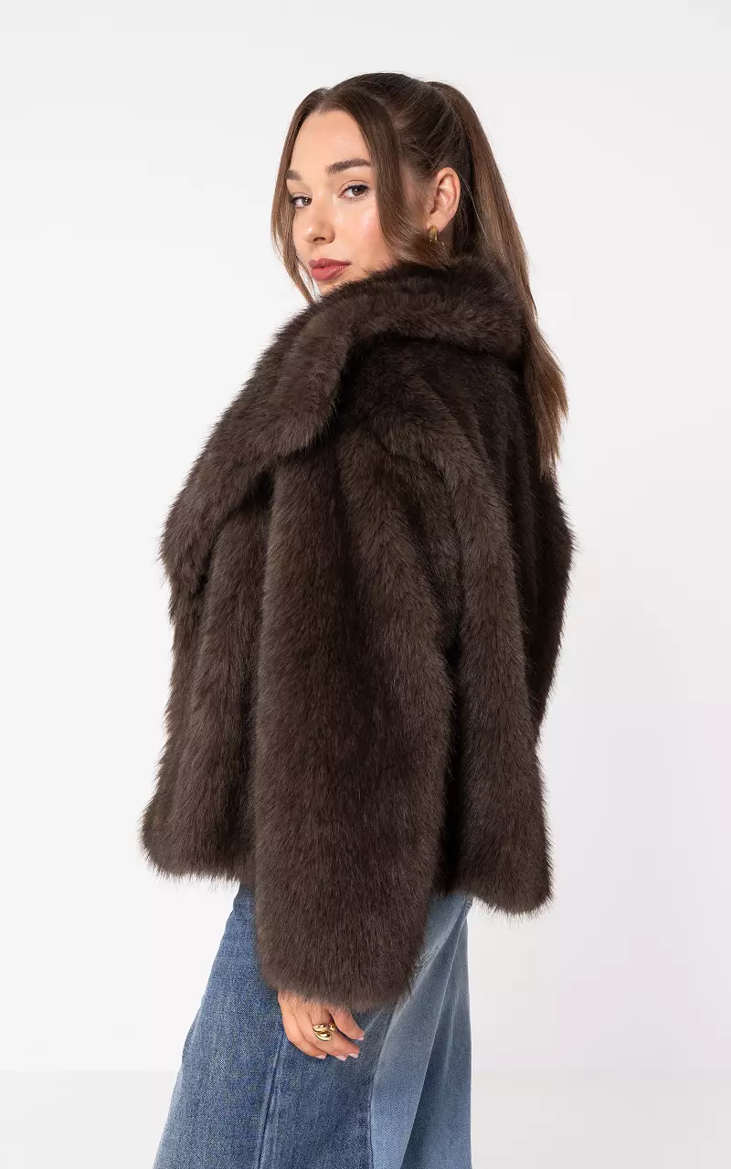 Fake fur jacket with press buttons Dark Brown