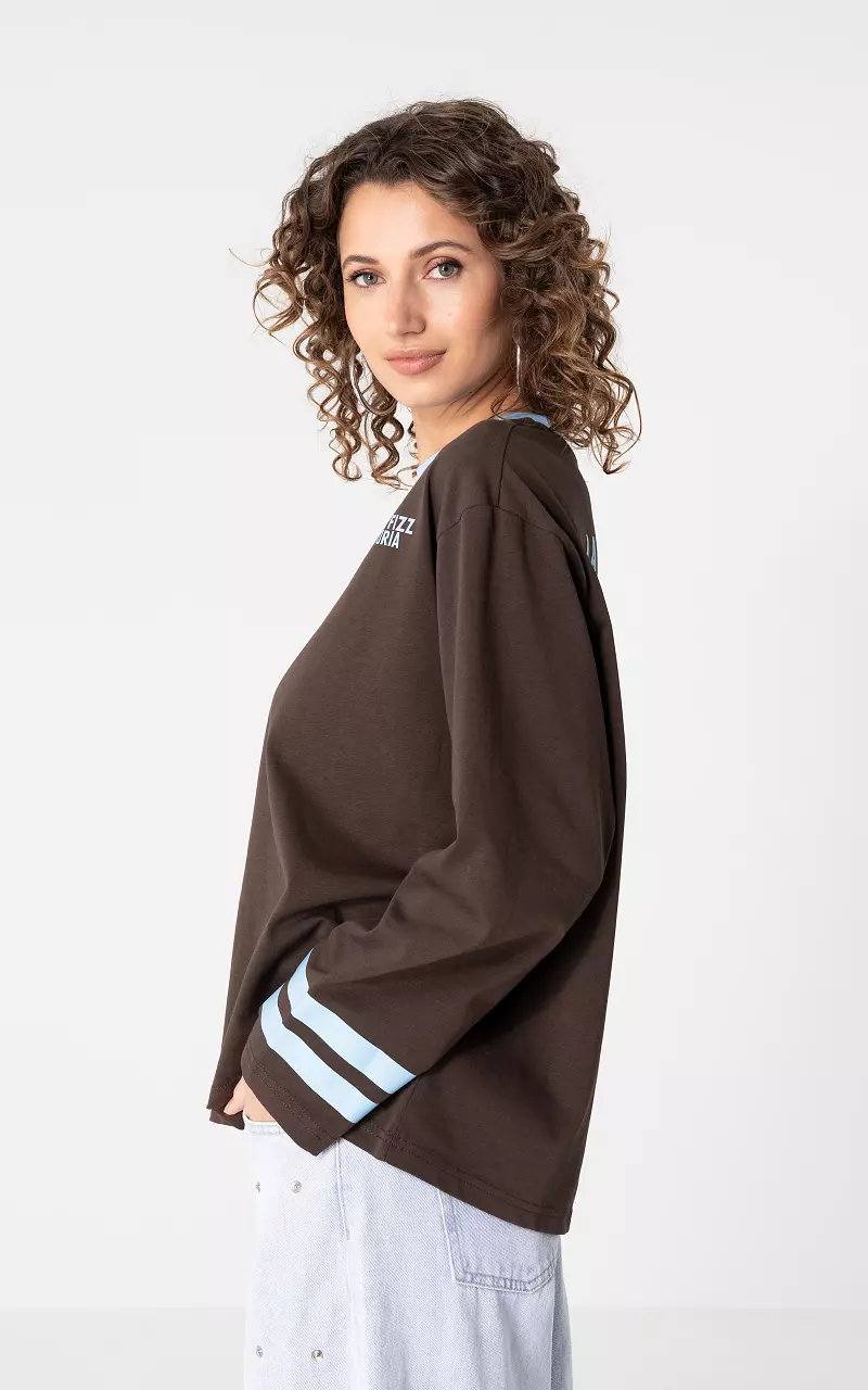 Longsleeve mit Rundhalsausschnitt Dunkelbraun Hellblau