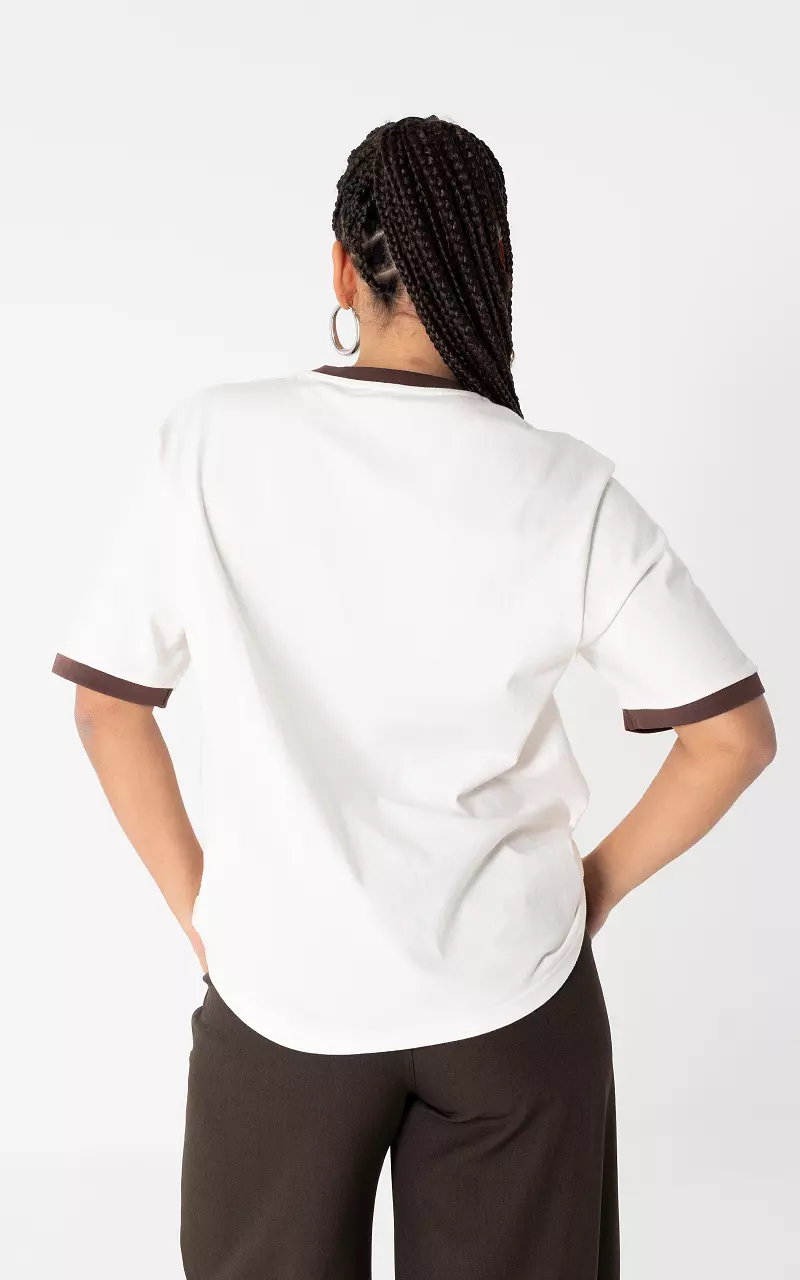 T-shirt Creme Bruin