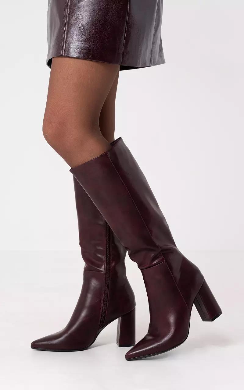 High-heeled boots Bordeaux