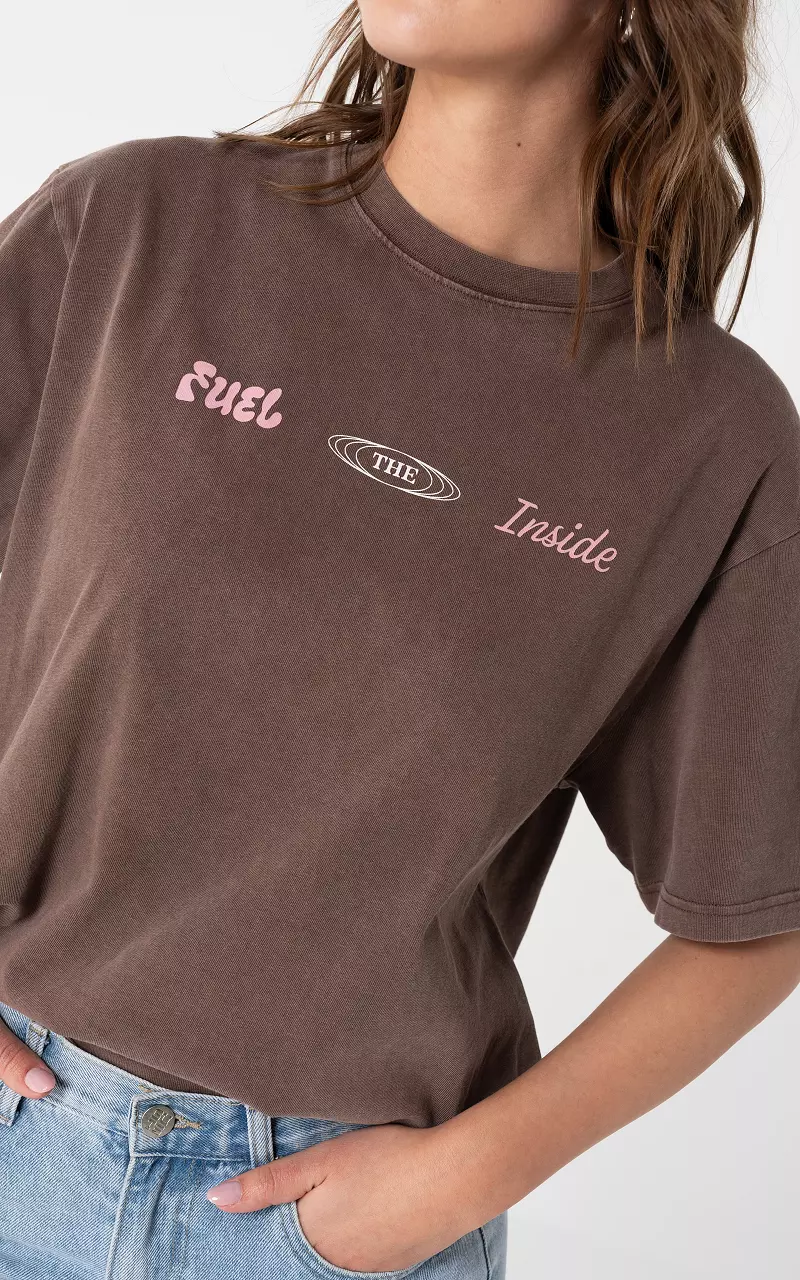 Shirt with a round neckline Brown