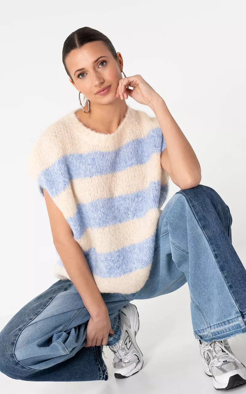 Pullunder mit Streifen Creme Hellblau