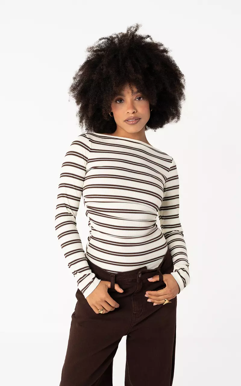 Top with boat neck White Brown