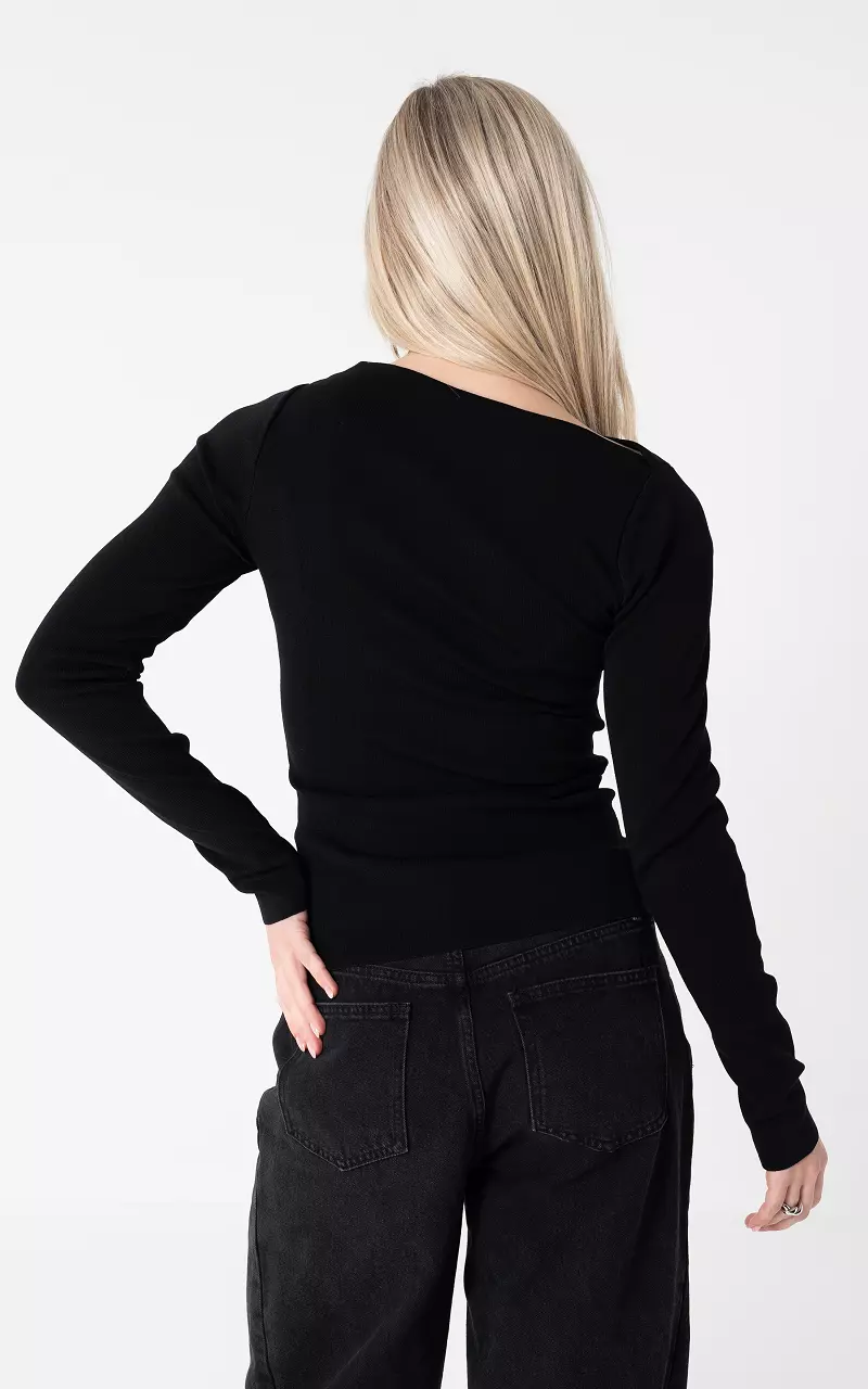 Top with boatneck Black