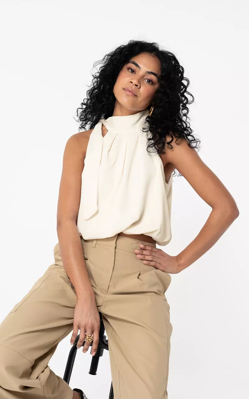 Cropped Haltertop Creme