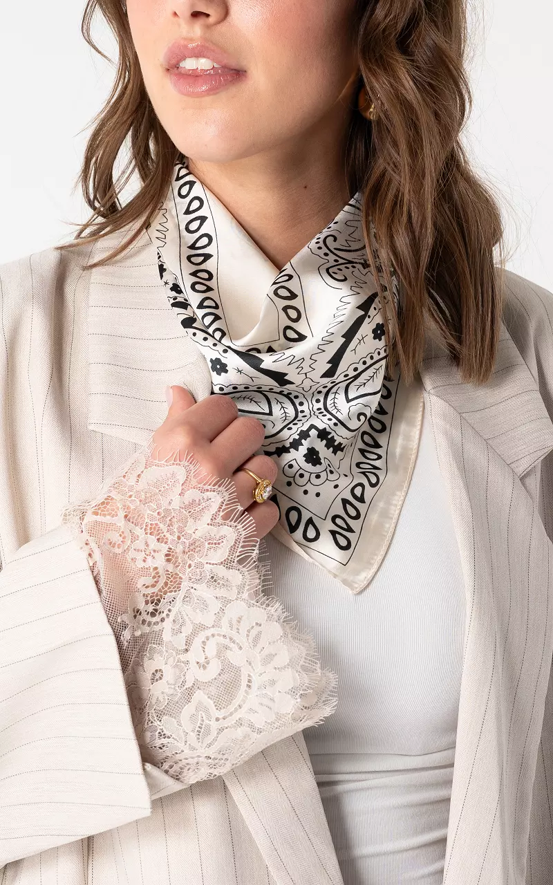 Vierkant shawltje Creme Zwart