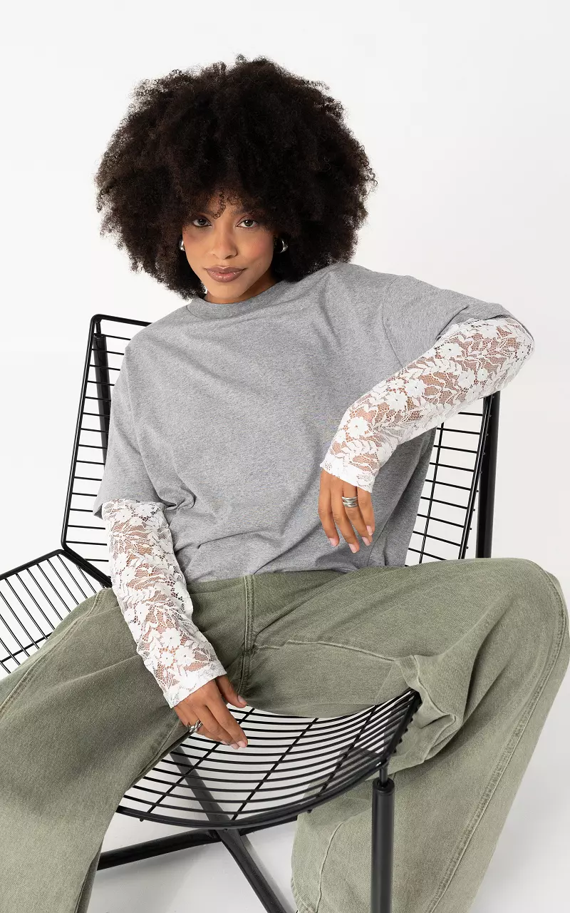 Shirt with lace Grey