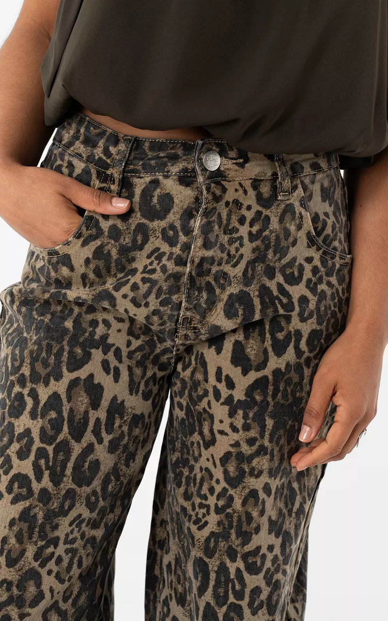 Barrel fit Jeans Leopard