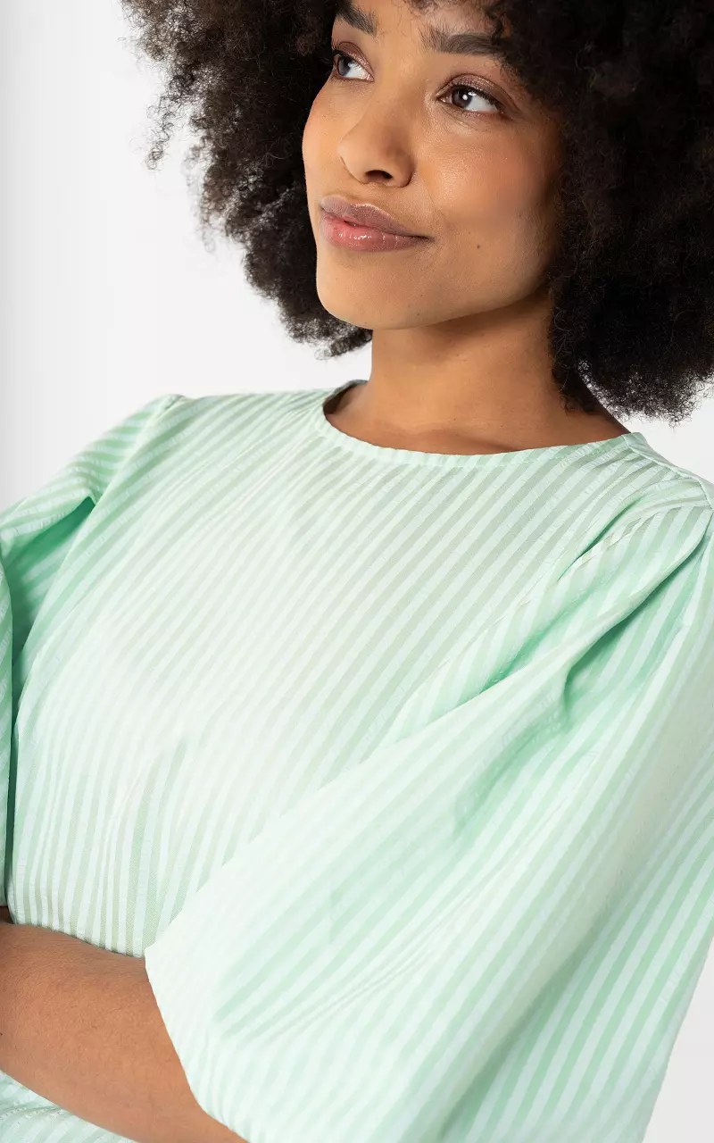 Top mit Ballonärmeln Grün