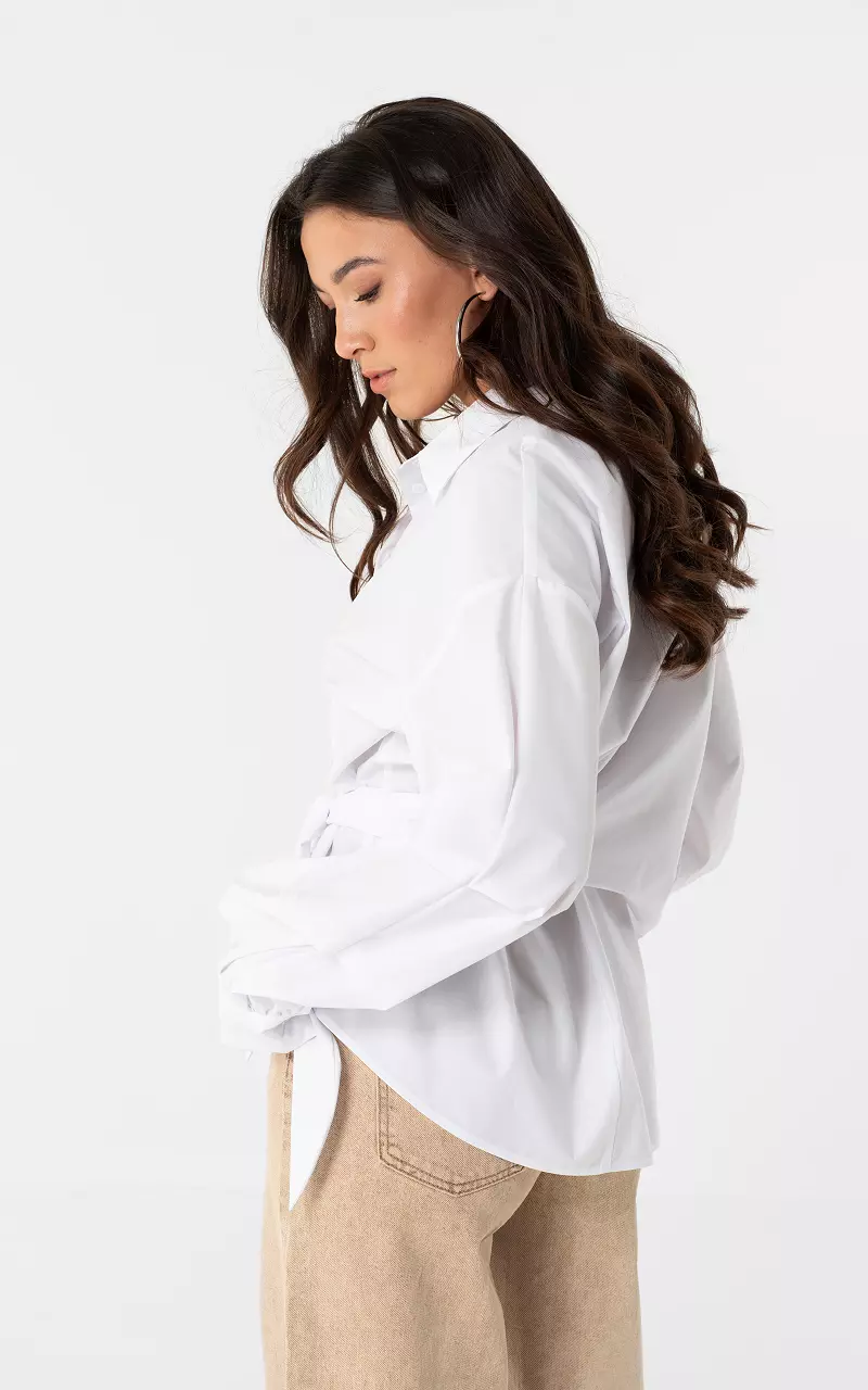 Bluse mit Schleifchen Weiß