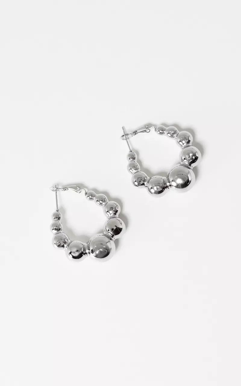 Balletjes creolen Zilver