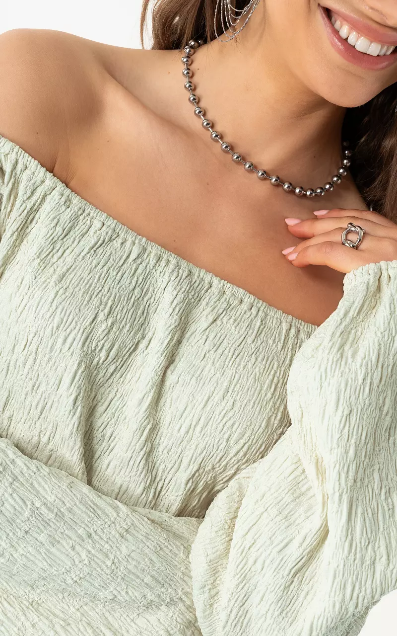 Off-Shoulder Top Hellgrün
