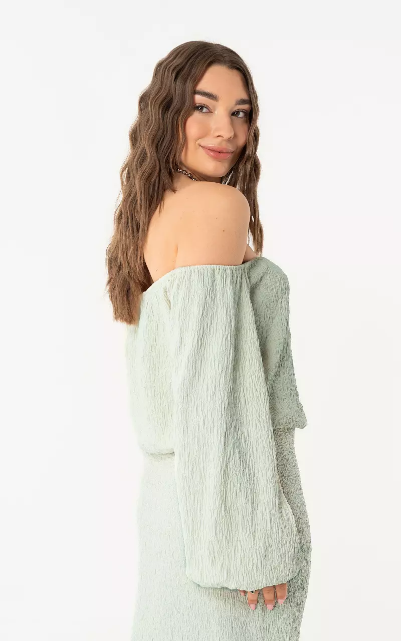 Off-Shoulder Top Hellgrün