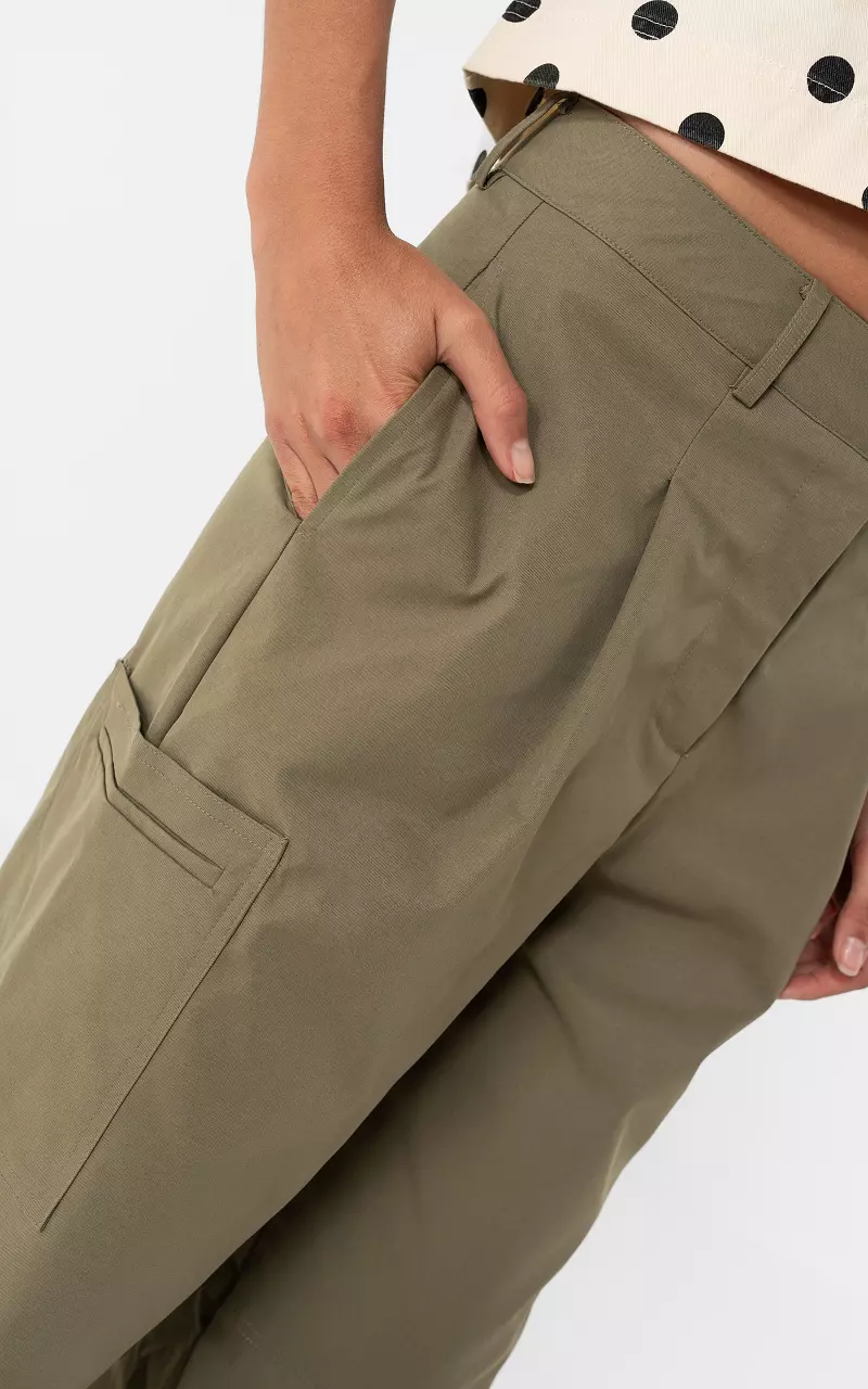 Cargo with drawstring Kaki