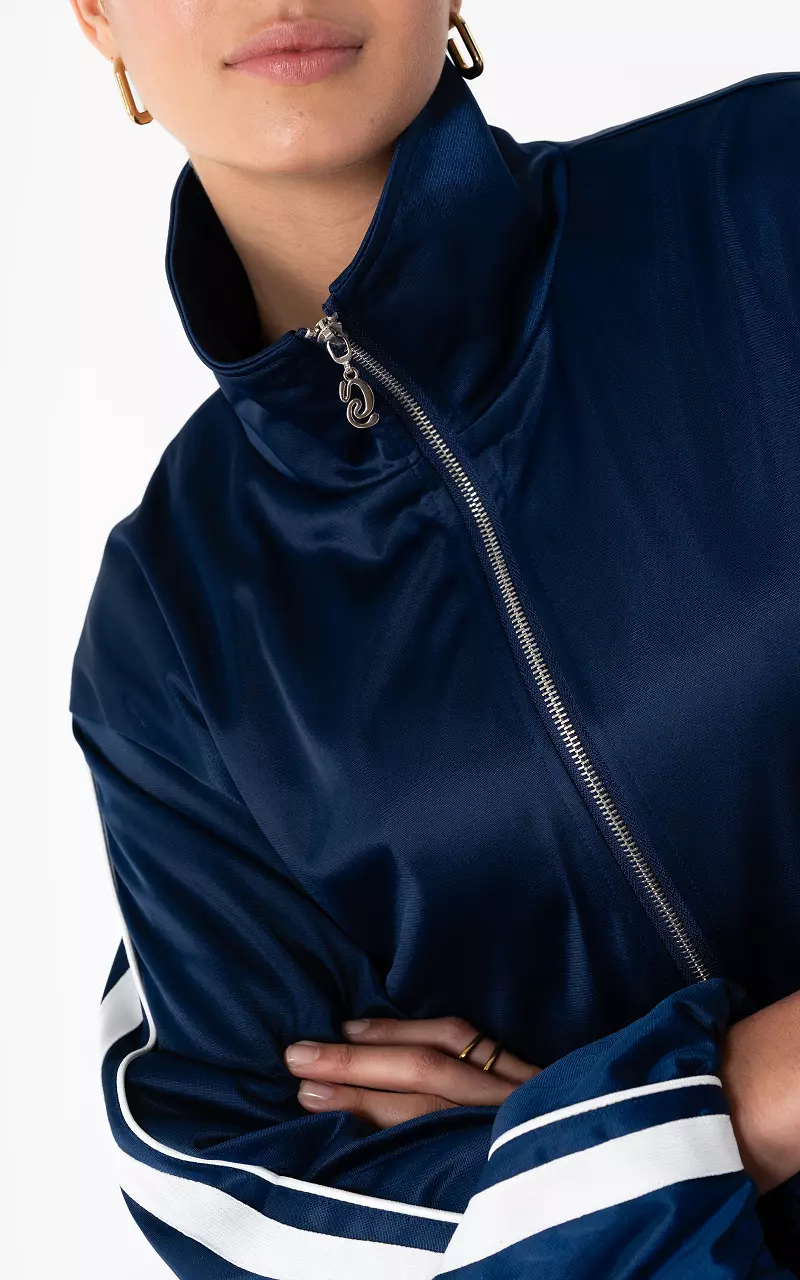 Gestreifte sportliche Jacke Dunkelblau Weiß