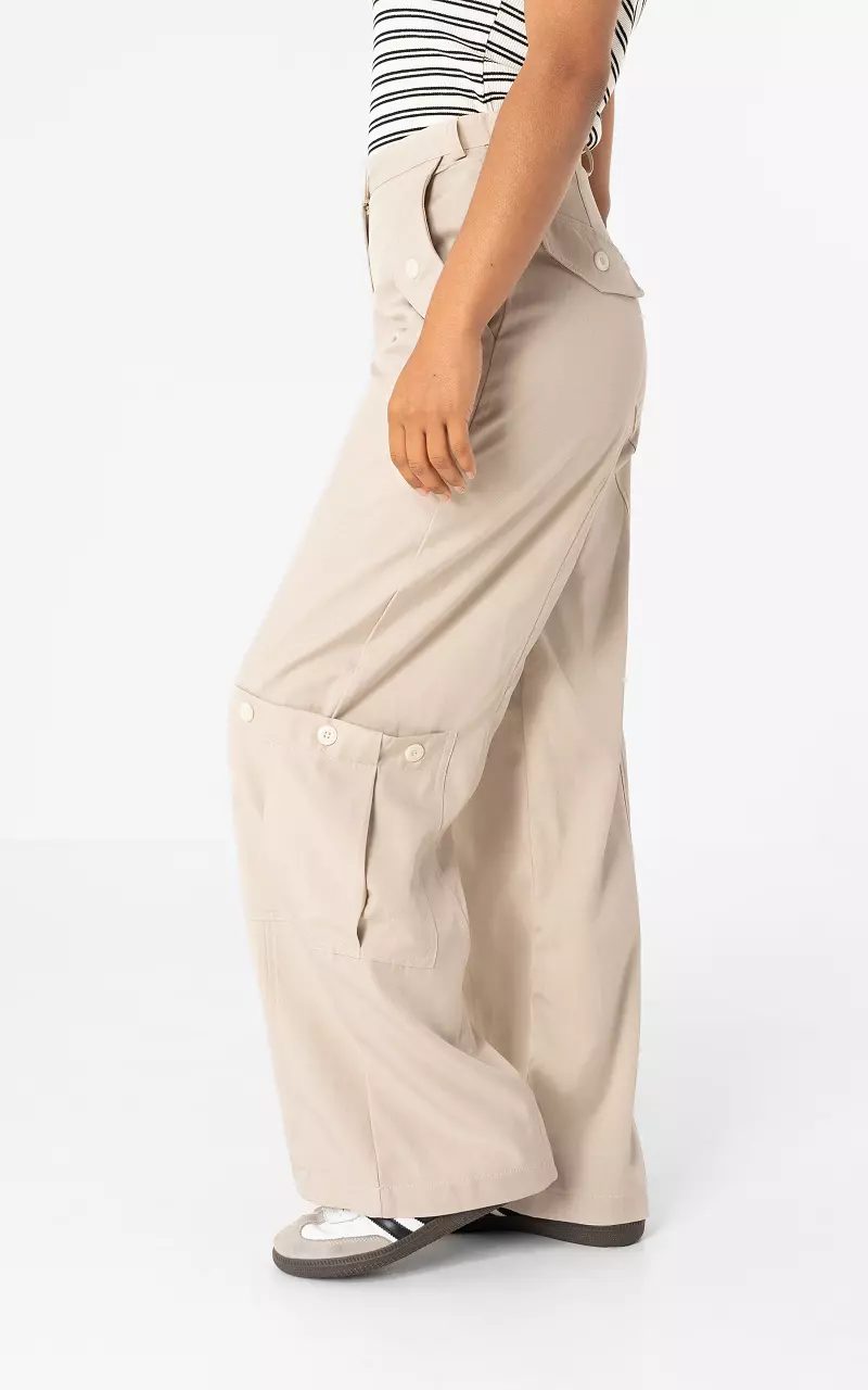 Flexible cargo trousers Beige