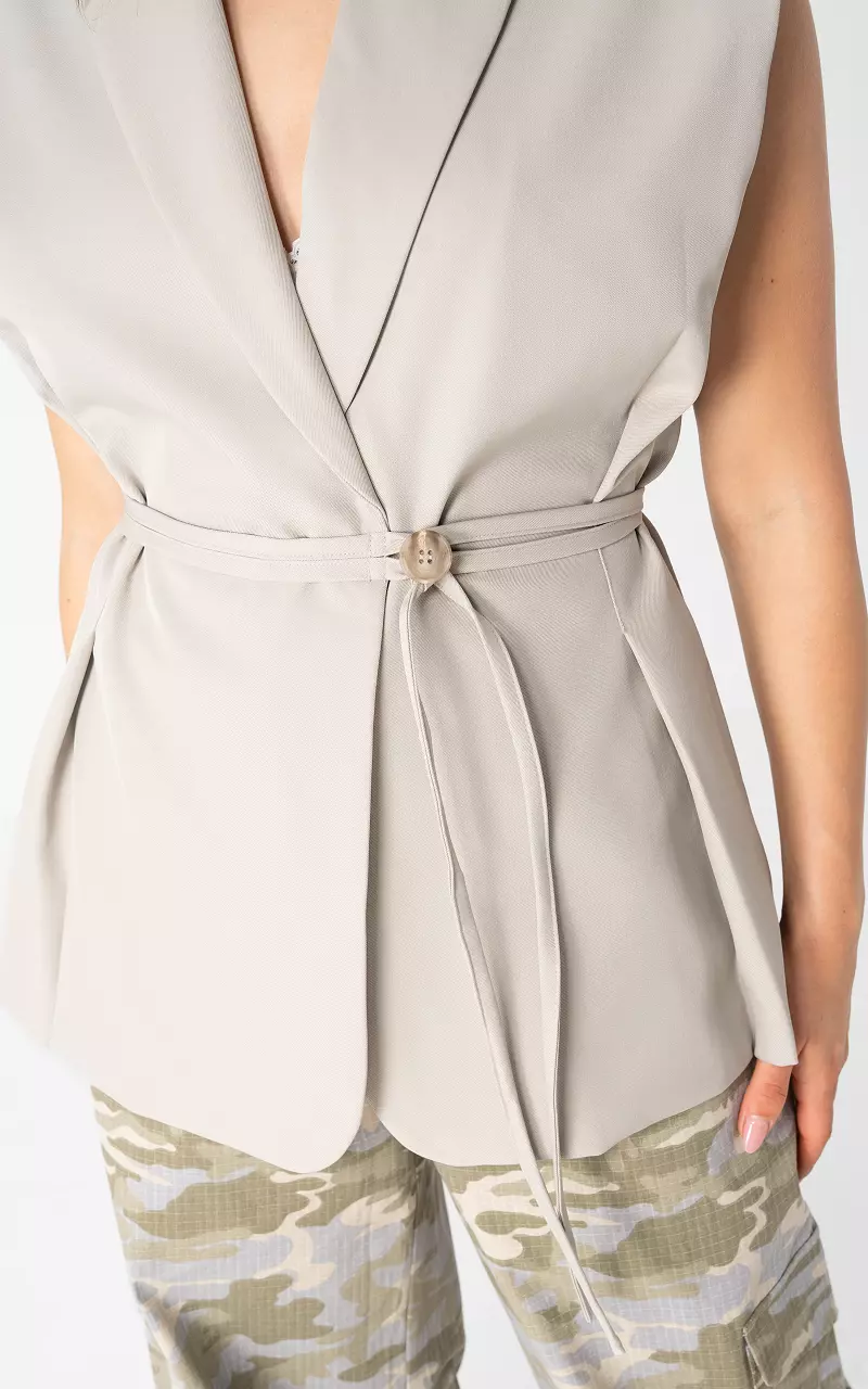Vest with button Light Grey