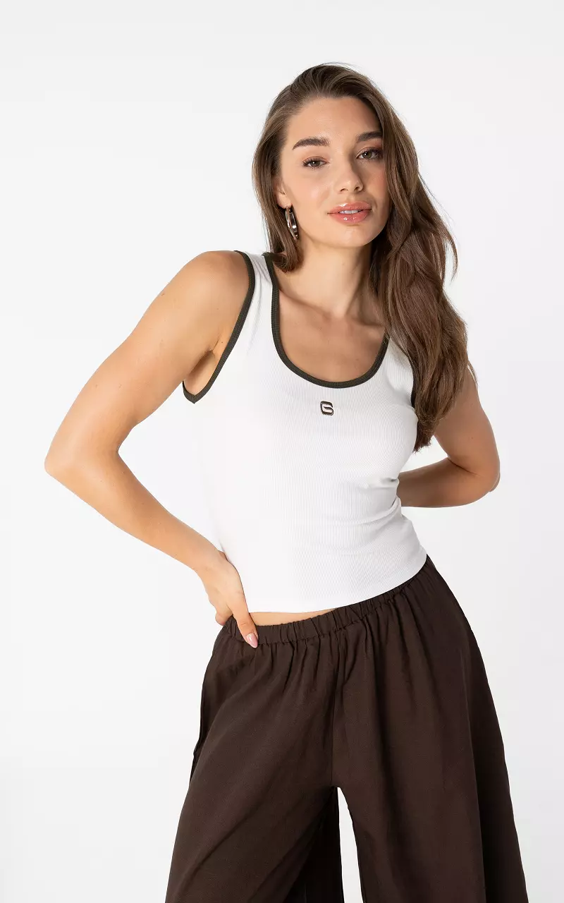 Basic Tanktop Weiß Dunkelbraun