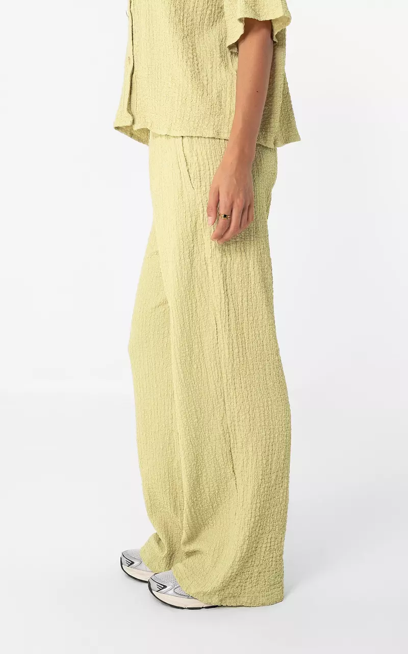 Hose mit Struktur Limonengrün