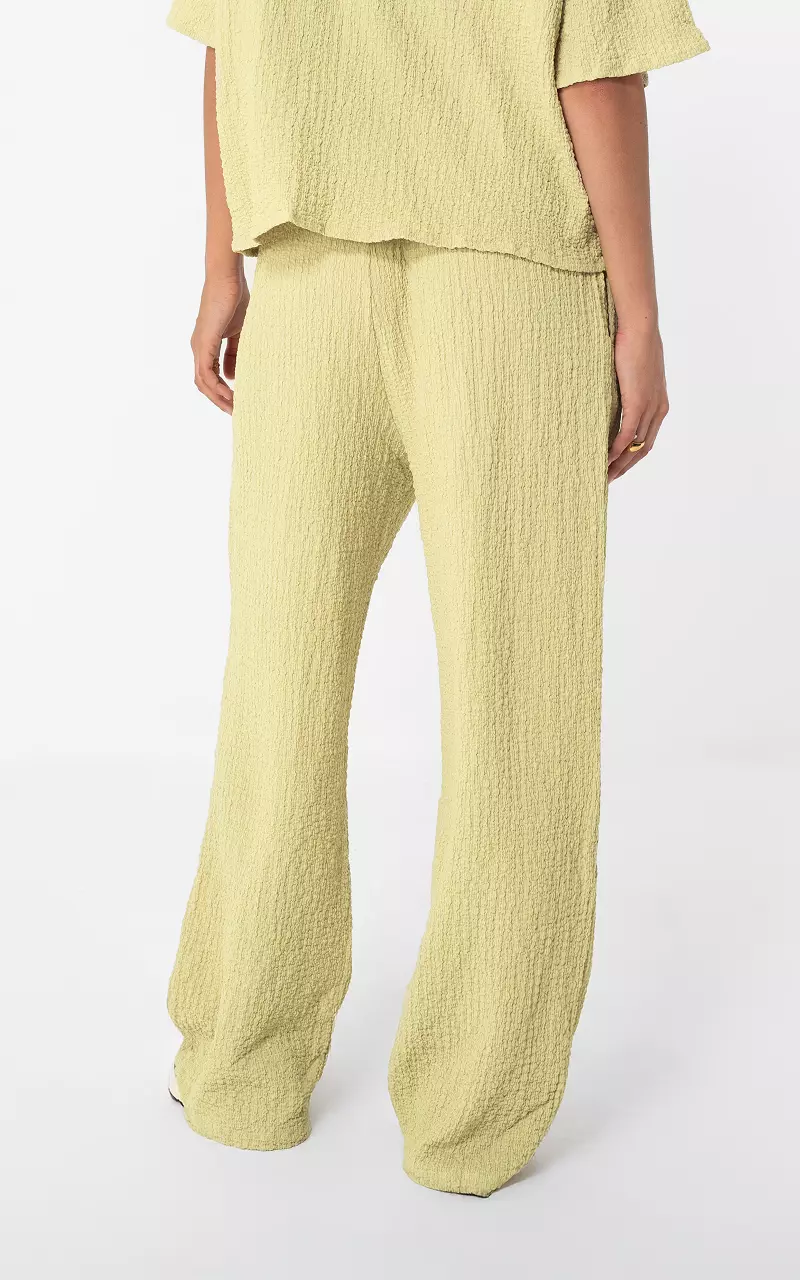 Hose mit Struktur Limonengrün