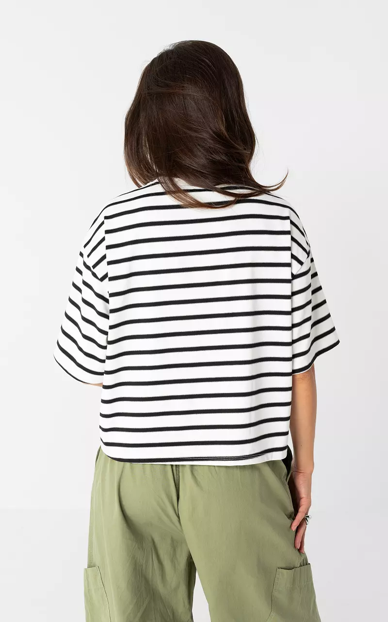 Boxy Shirt Weiß Schwarz