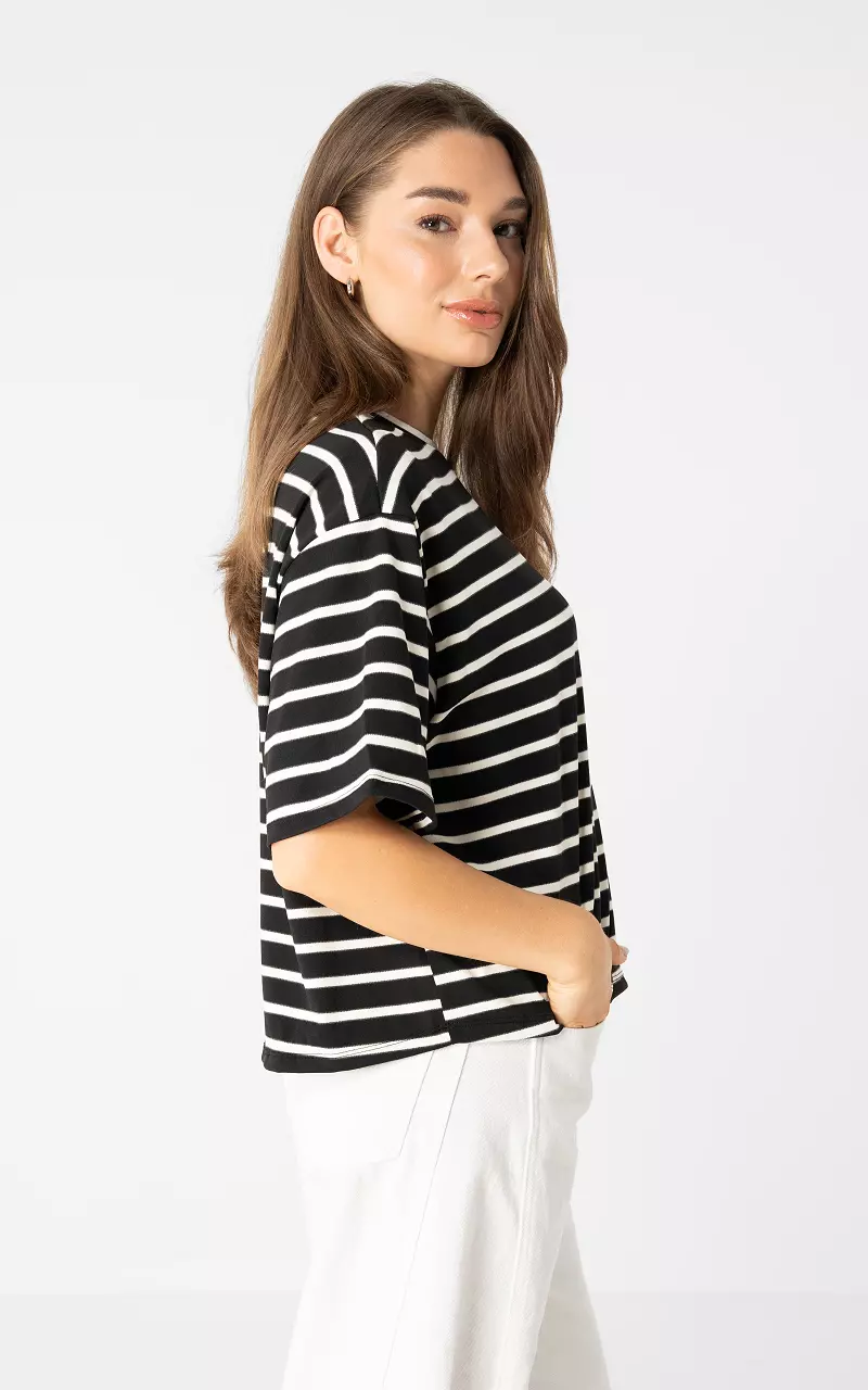 Boxy Shirt Schwarz Weiß