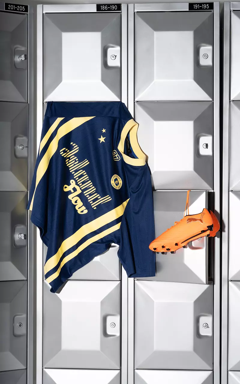 Voetbal tee Blauw Lichtgeel