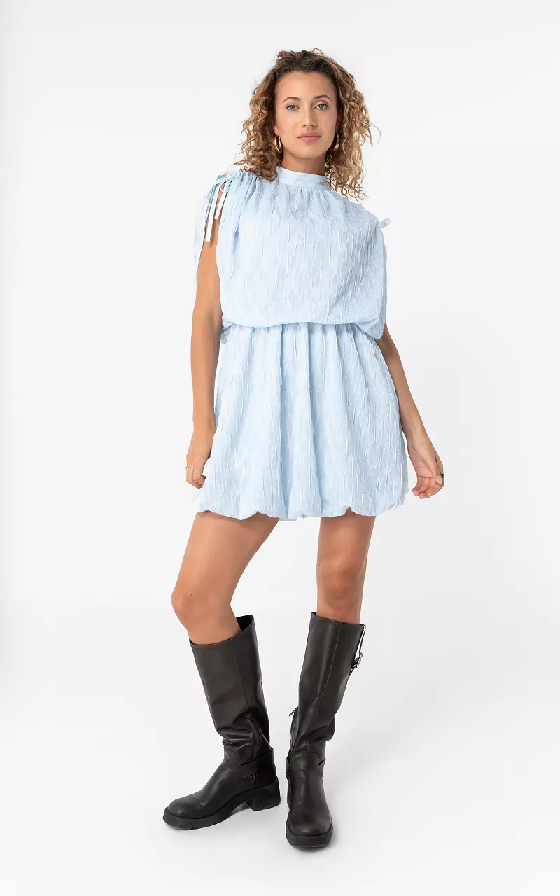Kleid mit Glitzderdetails Hellblau