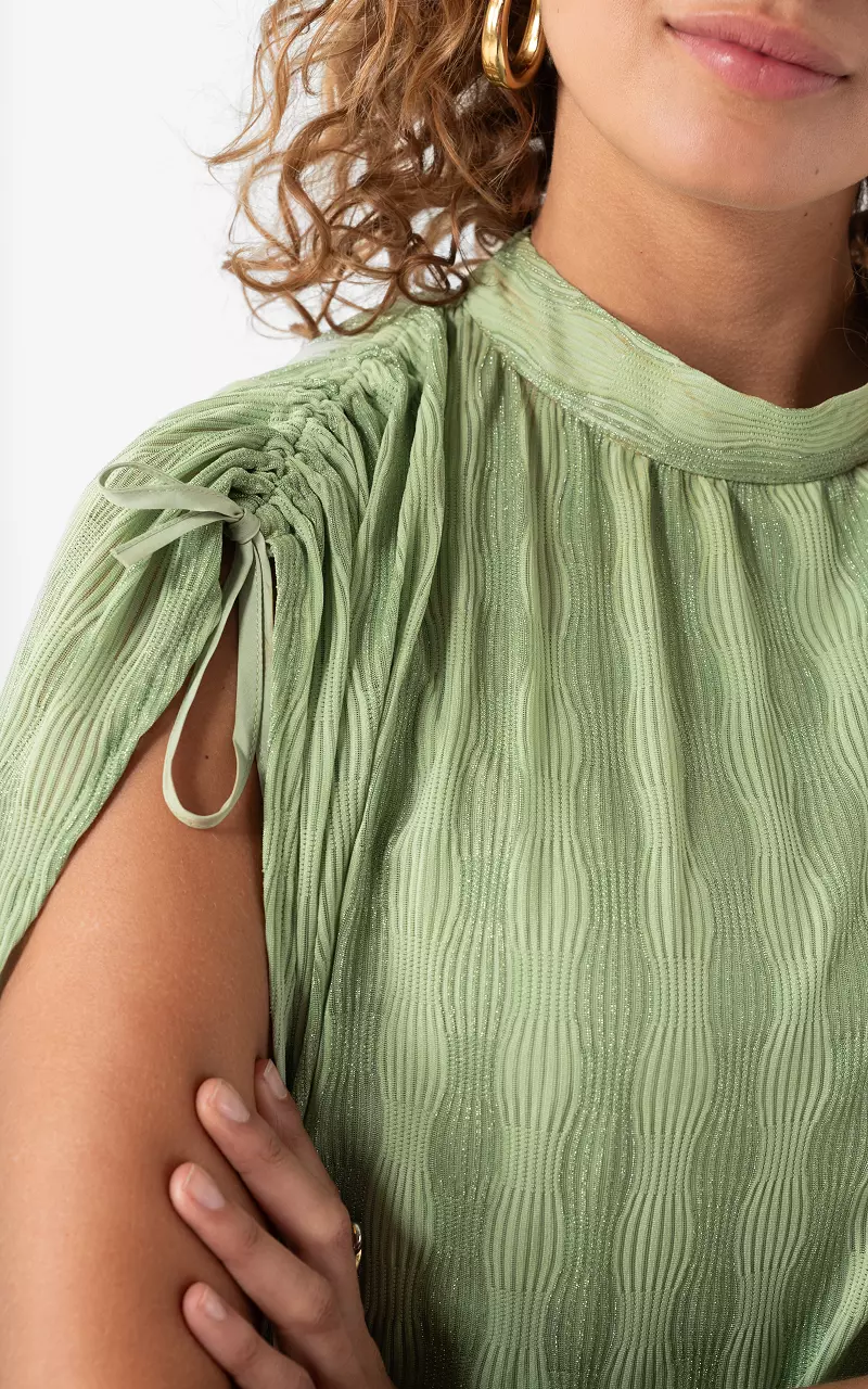 Kurzes Kleid mit Muster Grün
