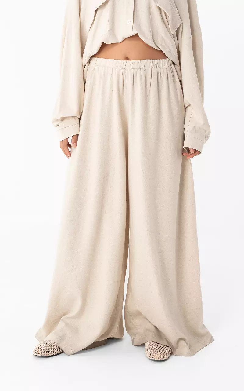Hose #108361 Beige