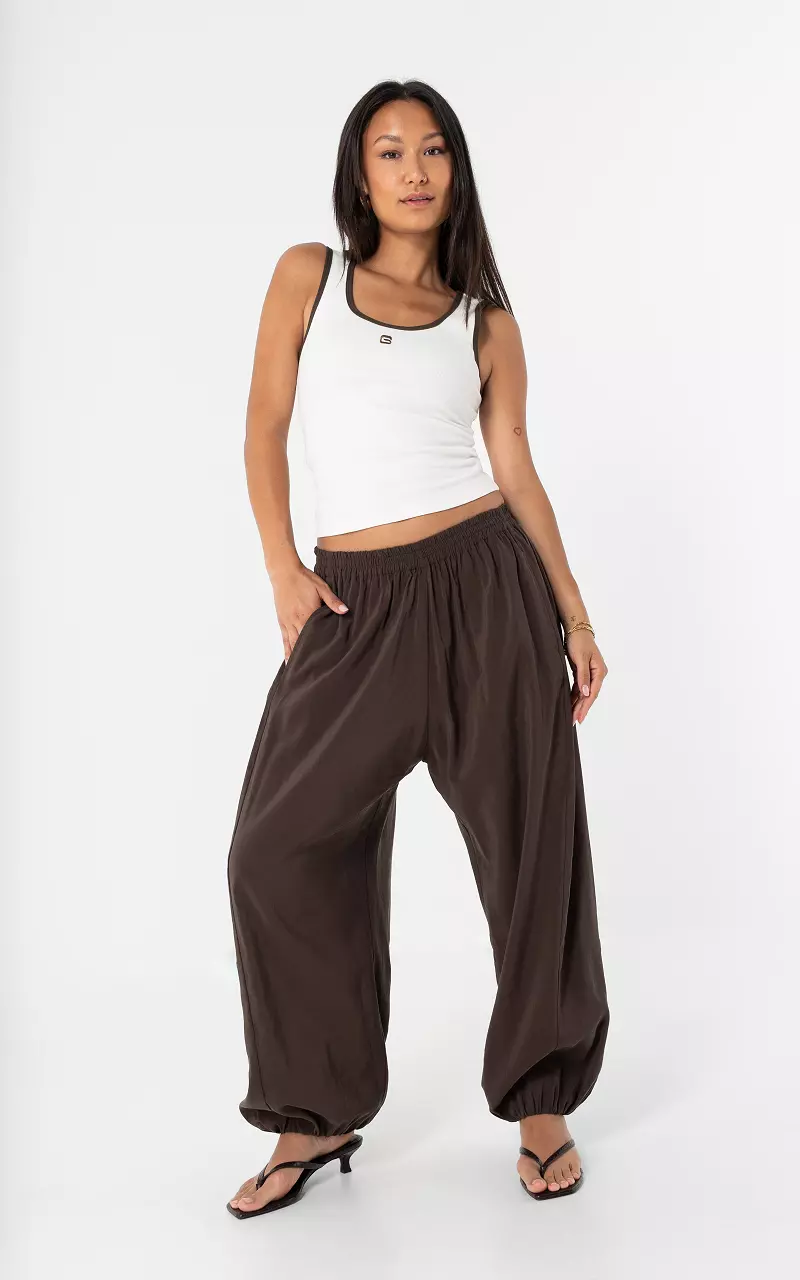 Soft barrel trousers Dark Brown