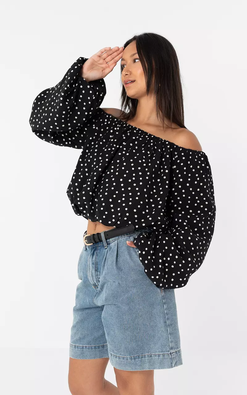 Off-Shoulder Top Black White