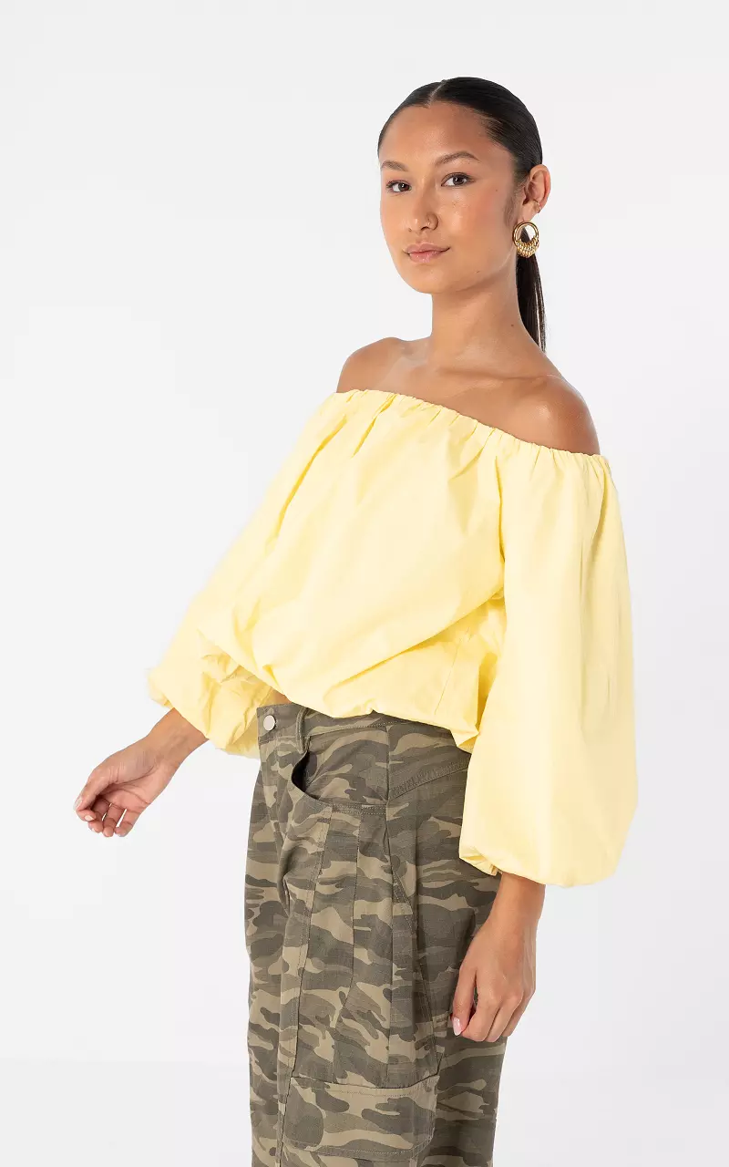 Off shoulder top Light Yellow