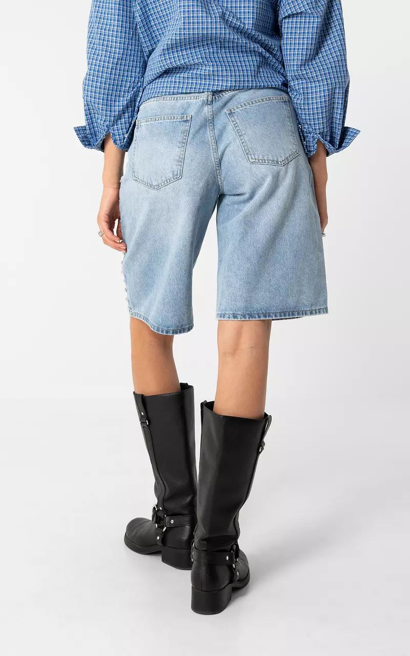 Bermudashorts mit Nieten Blau