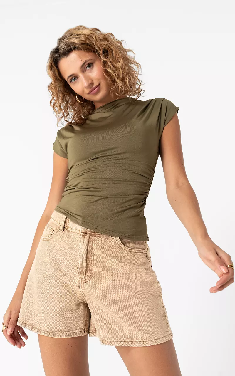 Tailliertes Top Kaki